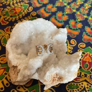 18k solid gold diamond Cartier ring size 6.5